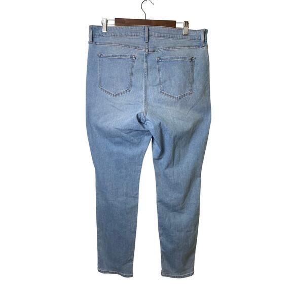 Old Navy Women's Light Blue Wash Wow Straight High-Rise Jeans Size 16 - Picture 4 of 10